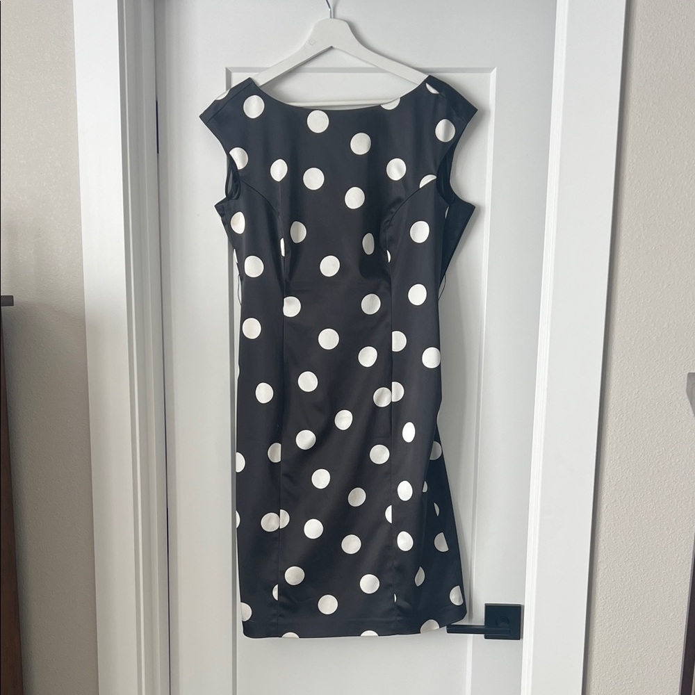 Chic Black and White Polka Dot Midi Dress